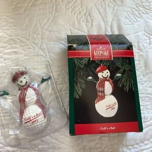 Hallmark keepsake ornament golf ball snowman 1992 ￼